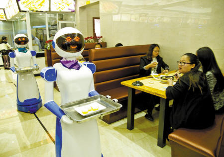 機器人送餐當跑堂六年只要五萬元