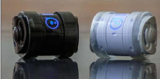 手機控制機器人發(fā)布 時速15英里