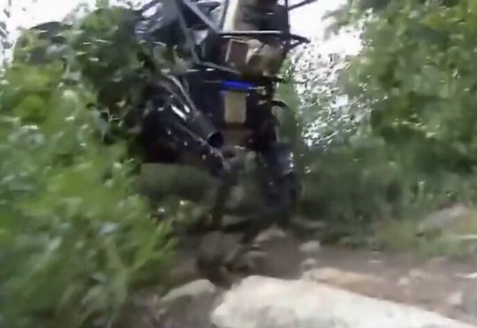 視頻: 2014美國軍用新型機器人大全（牛啊）
