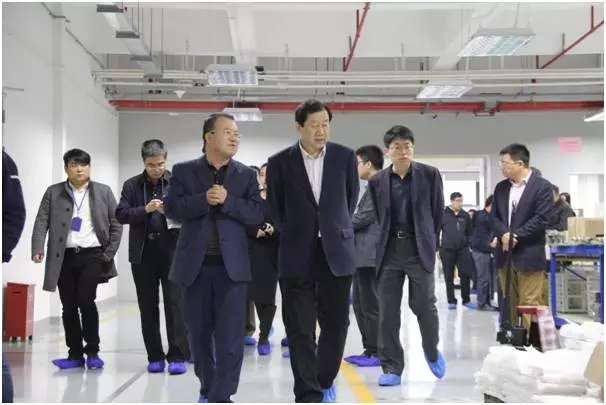 北京市政府領導一行蒞臨大族電機參觀指導