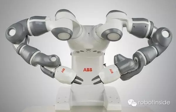 未來(lái)3C的潮流：雙臂機(jī)器人正在進(jìn)行