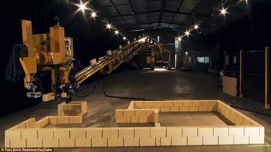 【視頻】機器人瓦匠2天內建起一棟樓