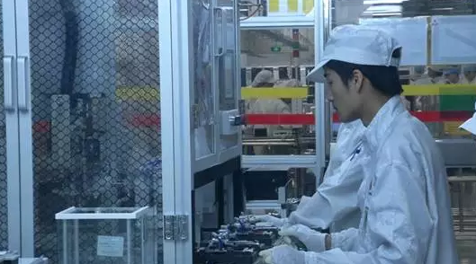 華為終于將手機(jī)制造生產(chǎn)線曝光了！