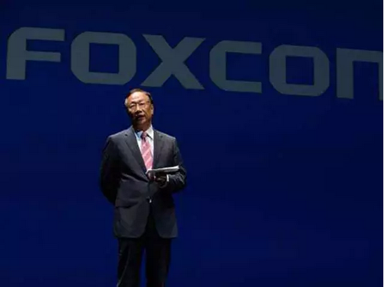 富士康去美國建廠 或將直接使用機器人