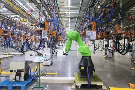 探秘東風日產：人工智能，友好機器人