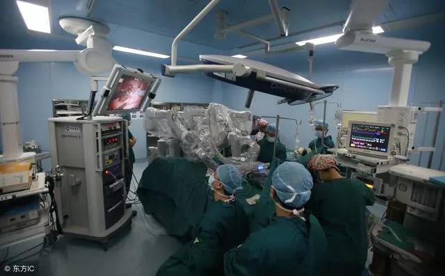 強生34億美元收購外科手術機器人公司Auris