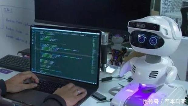為什么國產工業機器人精度不行
