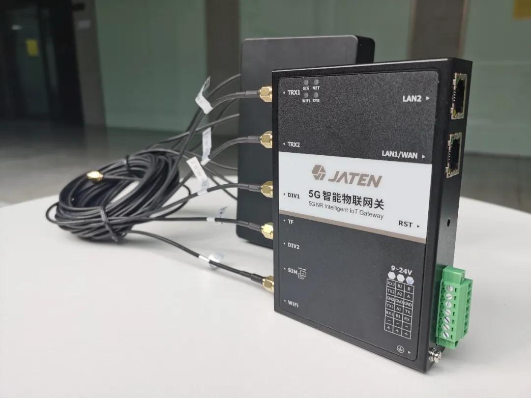 【新年首發(fā)】嘉騰發(fā)布智能工廠核心部件——5G機器人通訊模塊
