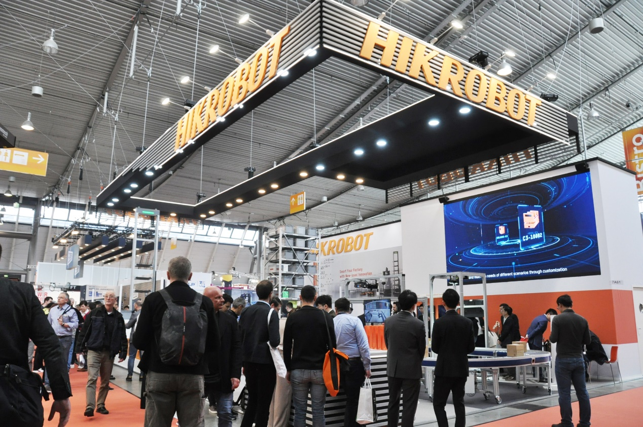 海康機器人系列AMR亮相LogiMAT2023展會！