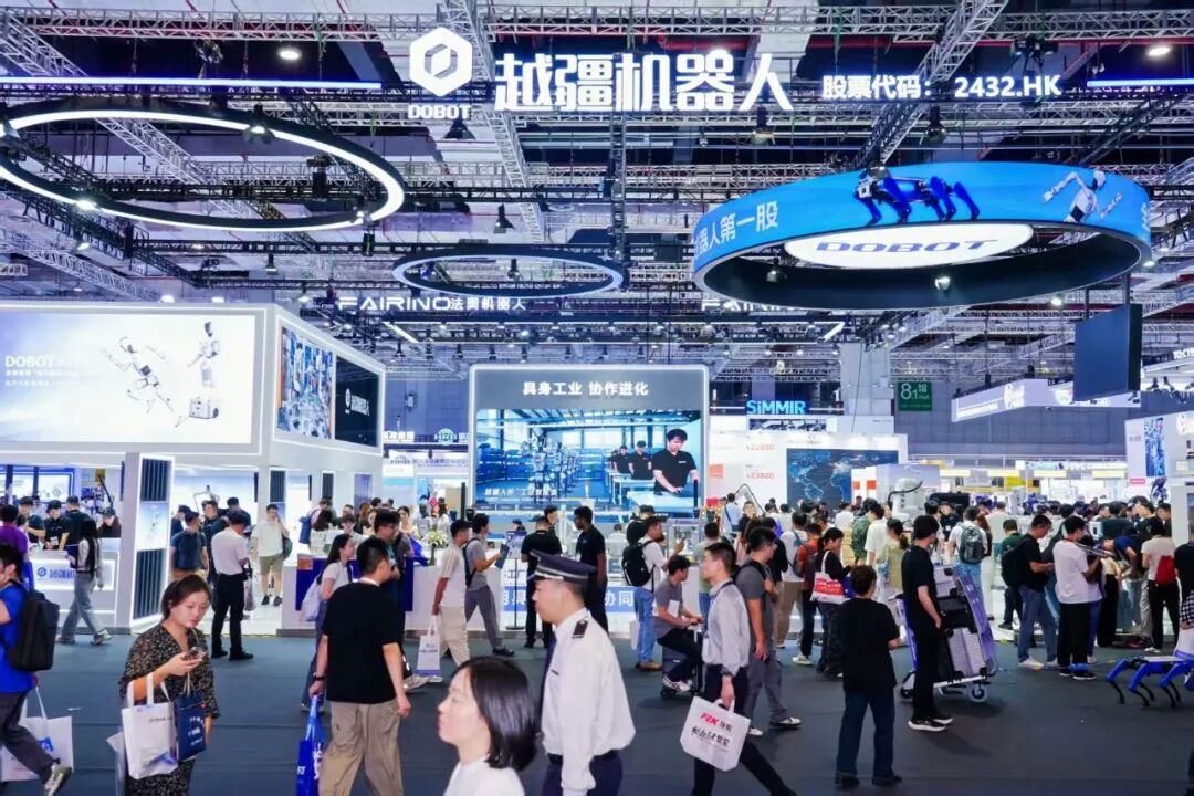 千億AI玩具市場：當IP被AI“喚醒”，玩具廠商如何開辟新賽道？