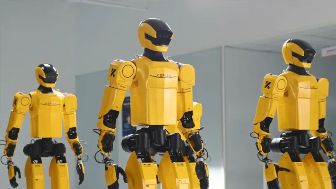 先于特斯拉，千臺(tái)訂單在手！又一國產(chǎn)人形機(jī)器人開啟規(guī)模量產(chǎn)