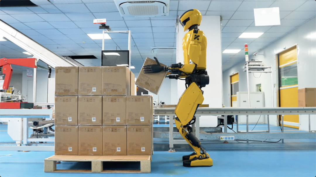 “風(fēng)口”還是“泡沫”?這家特斯拉平替人形機(jī)器人給出“中國(guó)答案”